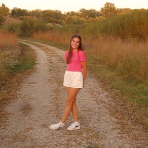 Meet your Posher, Avery